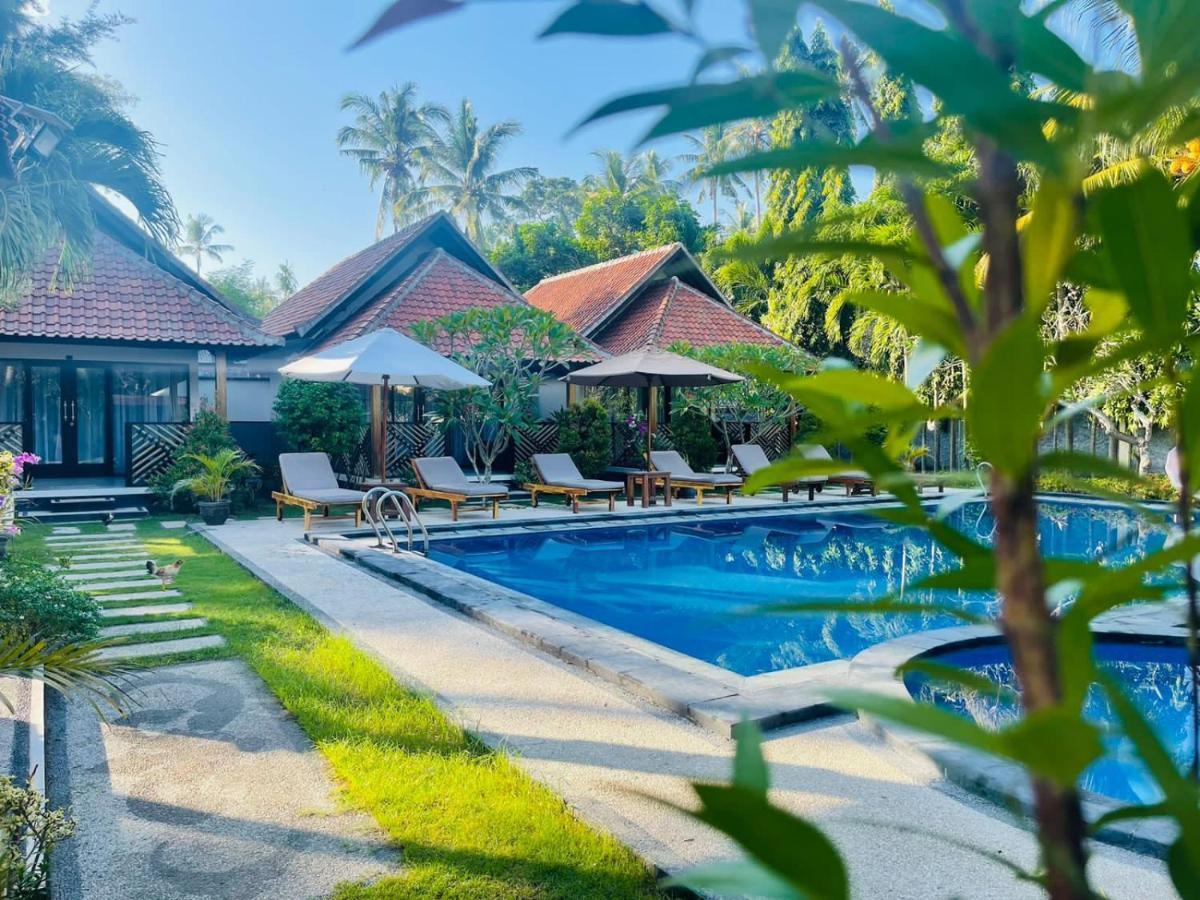 Hotel Mutiara Bali Candidasa Esterno foto