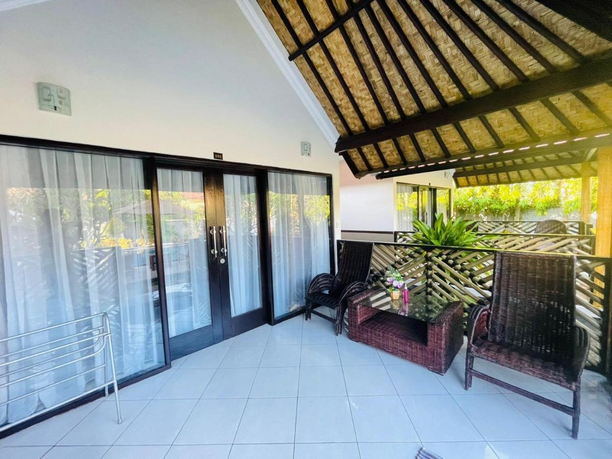 Hotel Mutiara Bali Candidasa Esterno foto