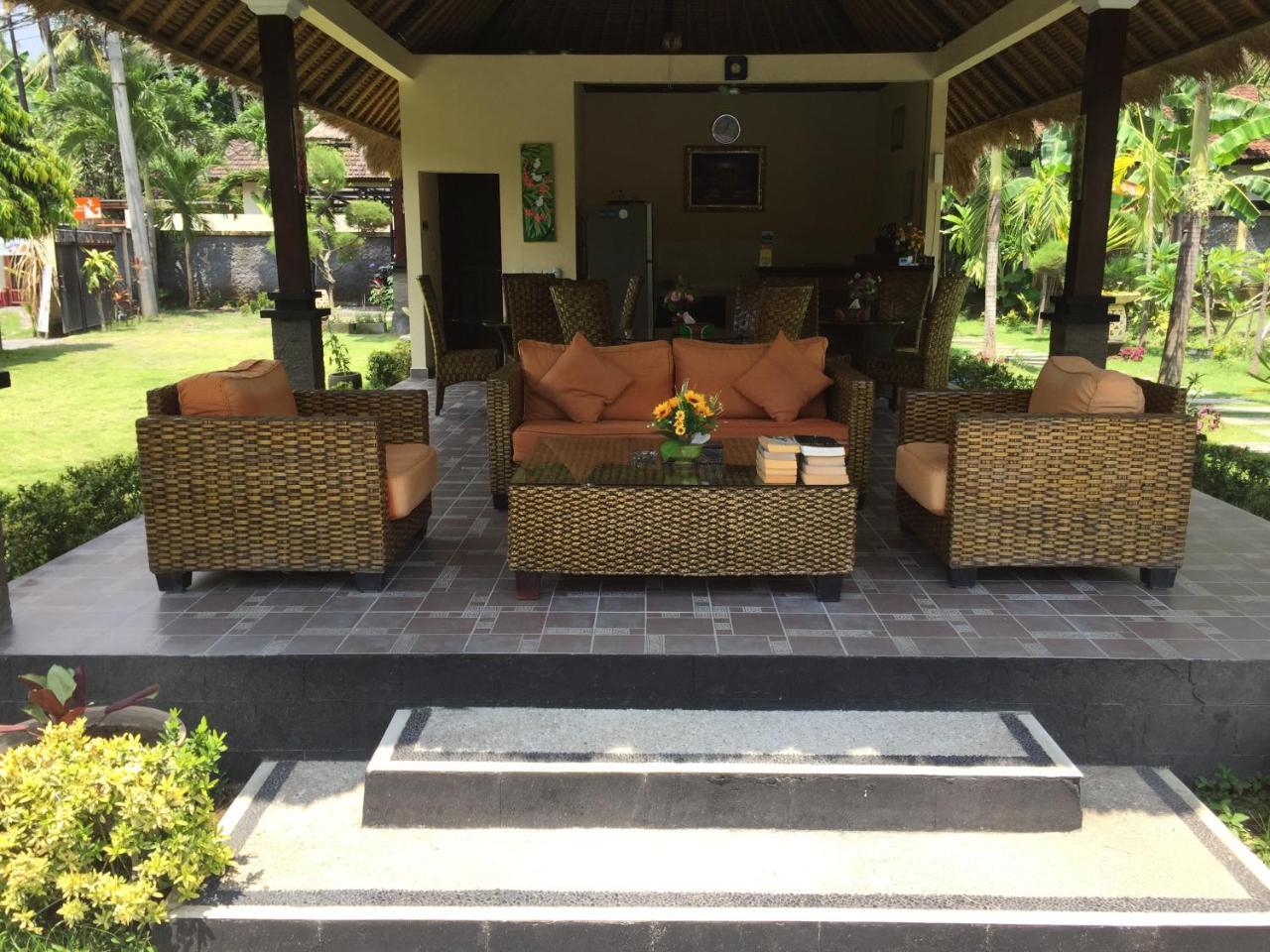 Hotel Mutiara Bali Candidasa Esterno foto